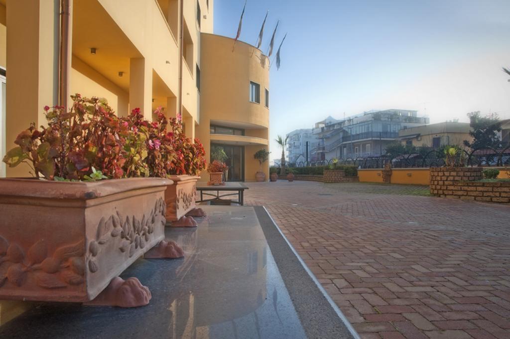 City Hotel Casoria Exterior foto